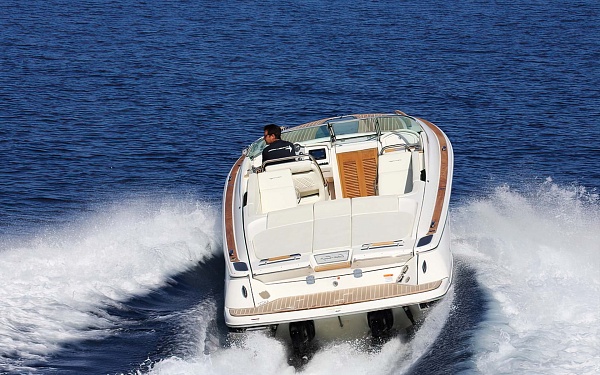 Аренда катера Chris Craft Corsair 32 на Сардинии, Корсике